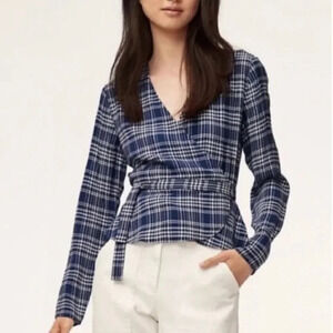 Aritzia Wilfred Free Shannon Wrap Top Blouse